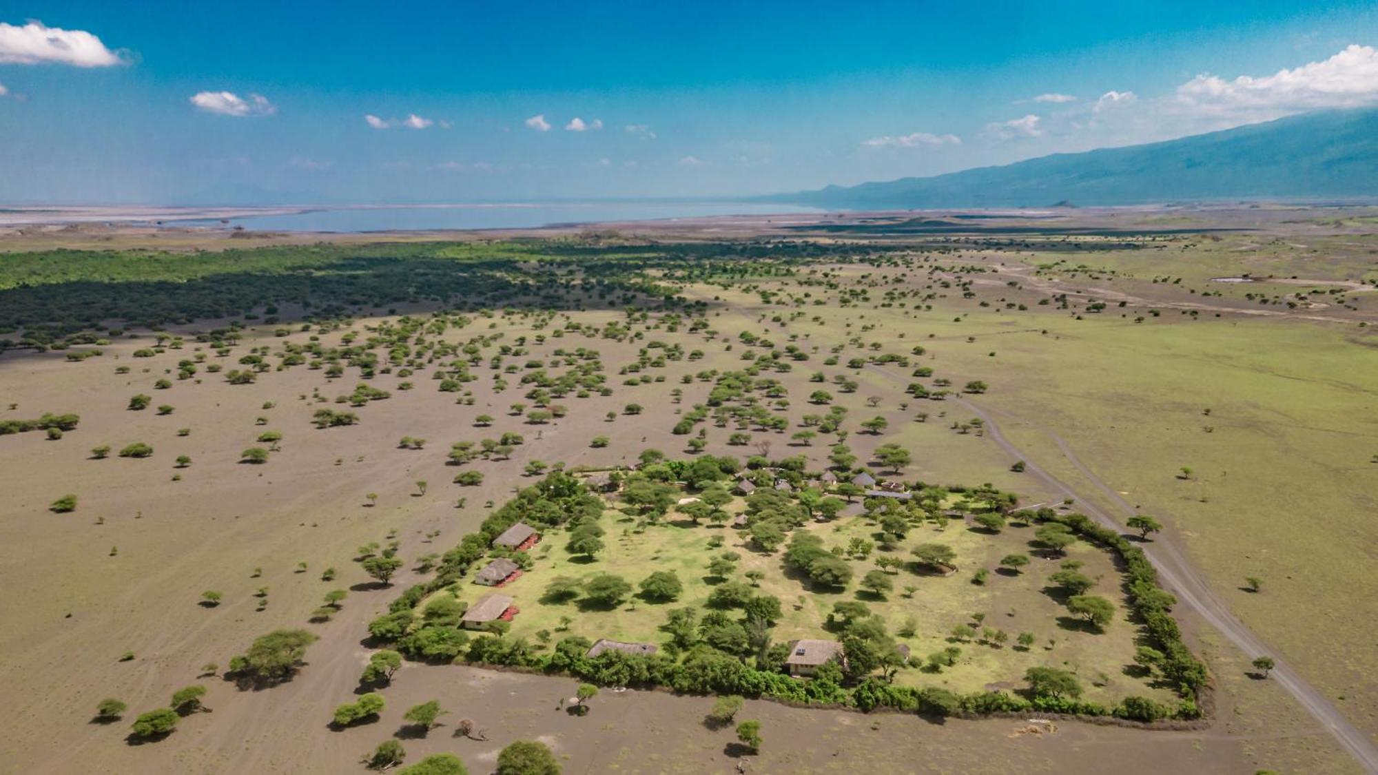 Lake Natron Maasai Giraffe Eco Lodge And Camping Mtowabaga Exterior foto